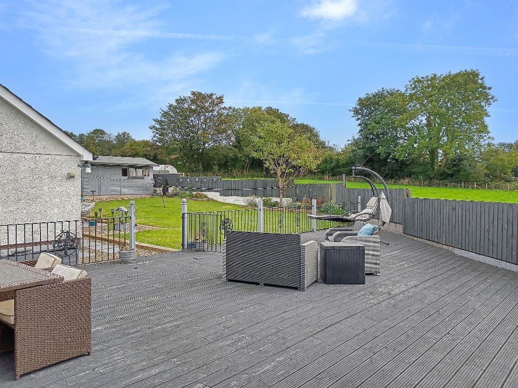 3 Bedroom Detached Bungalow for Sale in Capel  Iwan, Nr Newcastle Emlyn, SA38 9LT