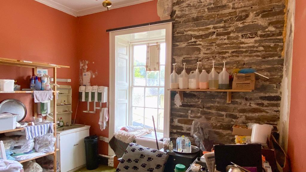 3 Bedroom Manor House Conversion for Sale in Cardigan, SA43 2QA