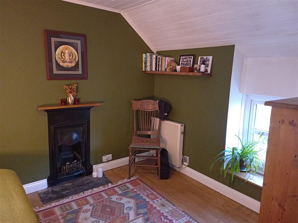 3 Bedroom Detached House With Land for Sale in Llandysul, SA44 5HR