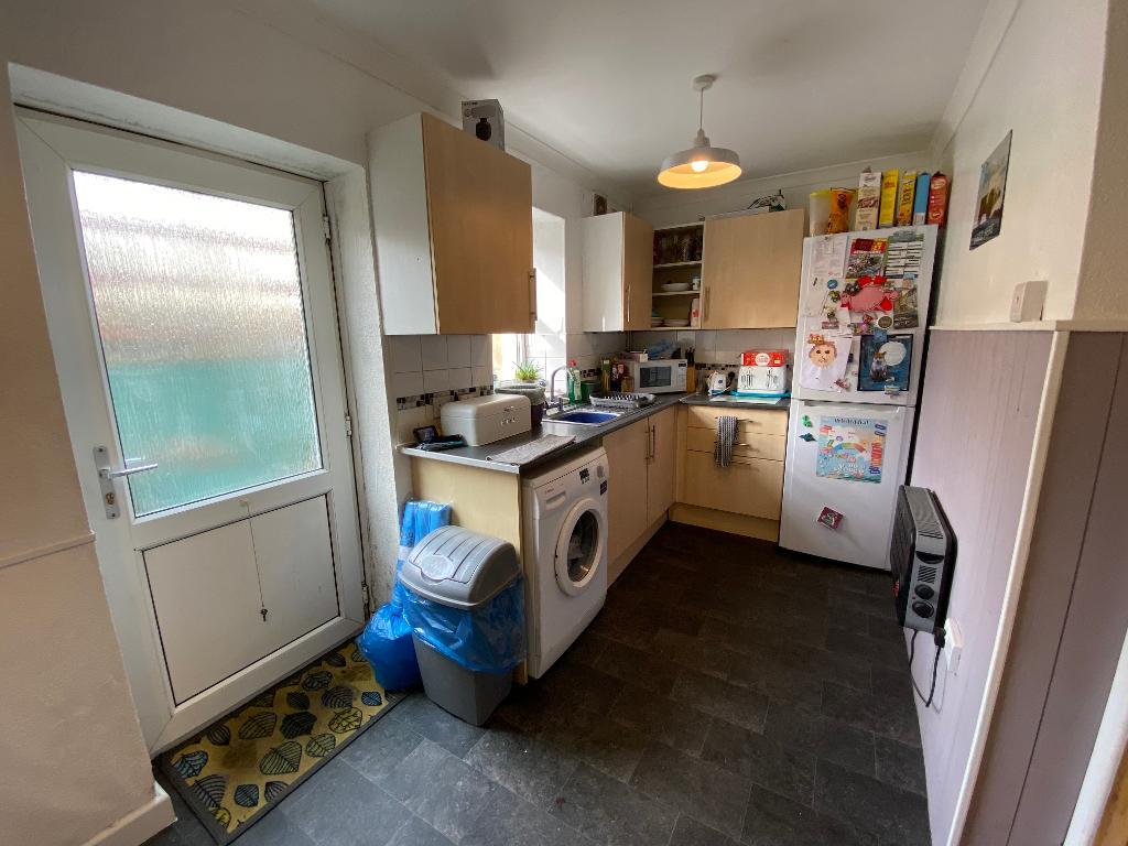 3 Bedroom Terraced for Sale in Drefach Felindre, Llandysul, SA44 5YA