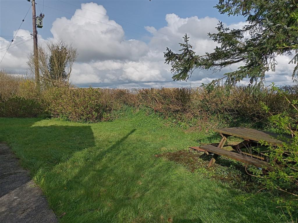 4 Bedroom Detached House for Sale in Clynderwen, SA66 7UT