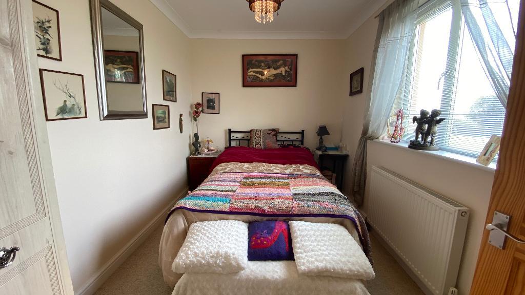 3 Bedroom Detached House for Sale in Coed y Bryn, Llandysul, SA44 5LH
