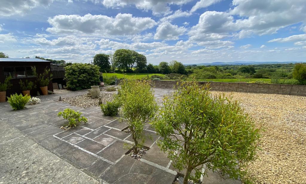 3 Bedroom Detached House for Sale in Coed y Bryn, Llandysul, SA44 5LH