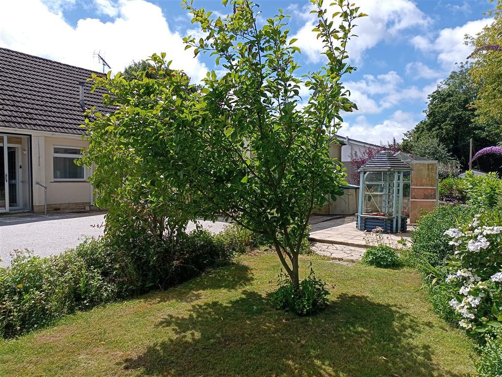 4 Bedroom Detached Dormer Bungalow for Sale in Cardigan, SA43 1AP