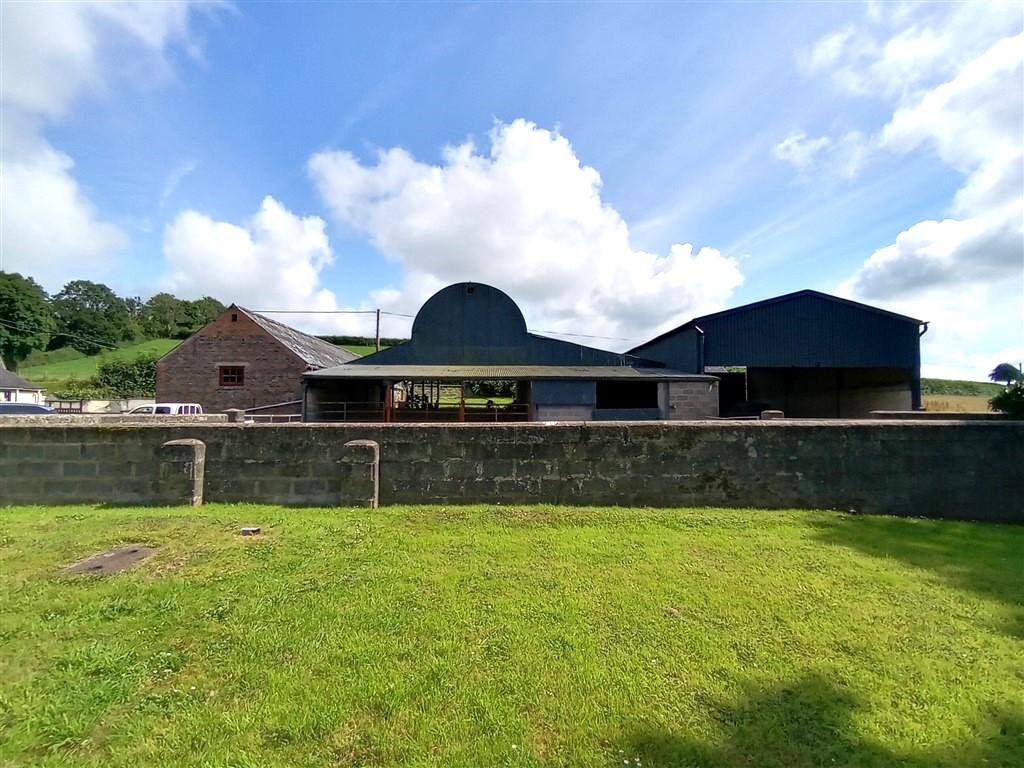 3 Bedroom Smallholding for Sale in Newcastle Emlyn, SA38 9RS