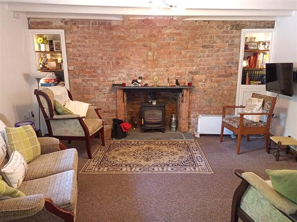 3 Bedroom Smallholding for Sale in Newcastle Emlyn, SA38 9RS
