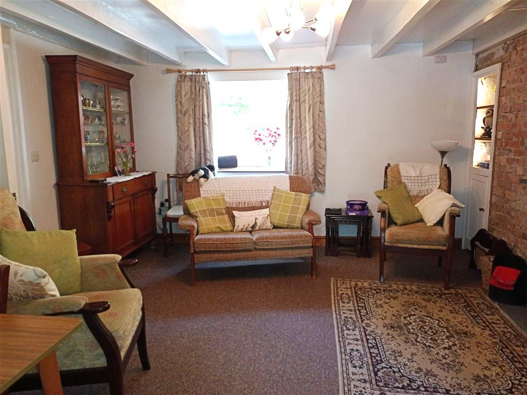 3 Bedroom Smallholding for Sale in Newcastle Emlyn, SA38 9RS