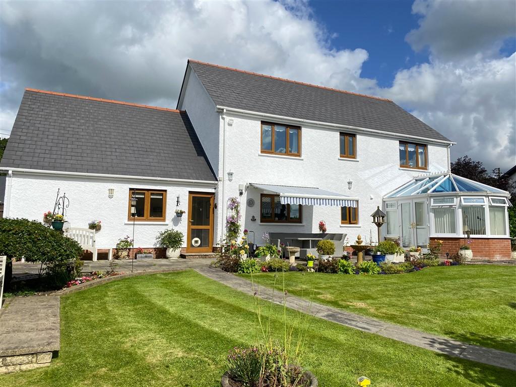 4 Bedroom Detached House for Sale in Rhydowen, Nr Llandysul, SA44 4UD