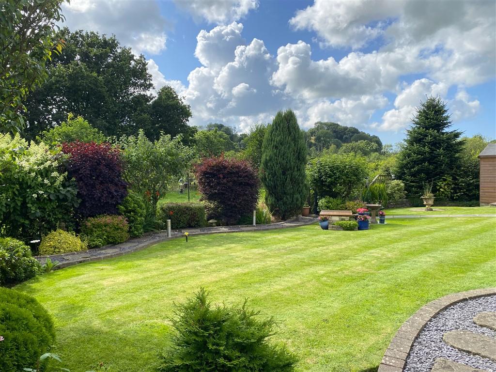 4 Bedroom Detached House for Sale in Rhydowen, Nr Llandysul, SA44 4UD