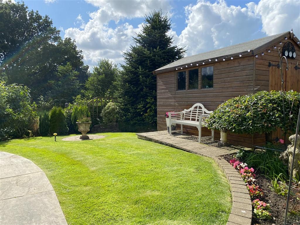 4 Bedroom Detached House for Sale in Rhydowen, Nr Llandysul, SA44 4UD