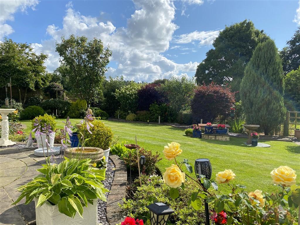 4 Bedroom Detached House for Sale in Rhydowen, Nr Llandysul, SA44 4UD