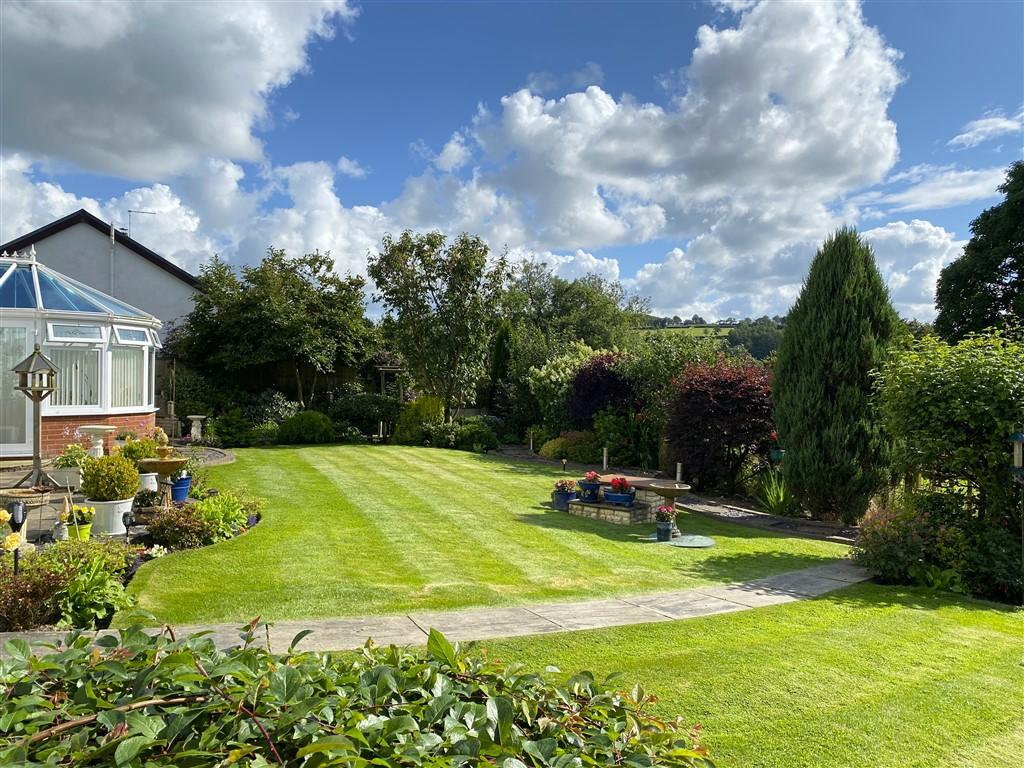 4 Bedroom Detached House for Sale in Rhydowen, Nr Llandysul, SA44 4UD