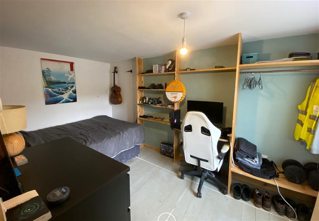 3 Bedroom Terraced for Sale in Boncath, SA37 0EY
