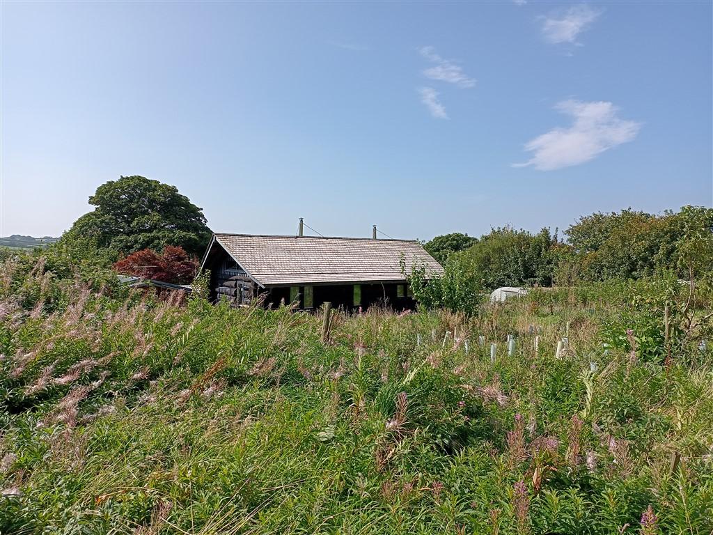 2 Bedroom Property With Land for Sale in Newcastle Emlyn, SA38 9NJ