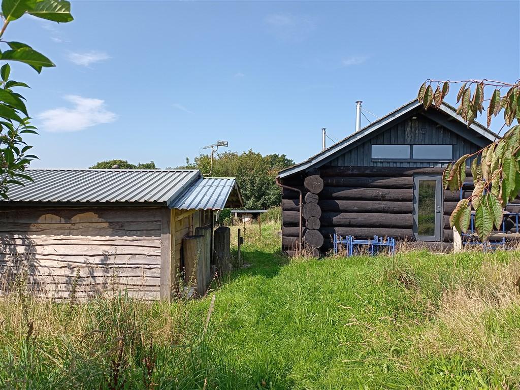 2 Bedroom Property With Land for Sale in Newcastle Emlyn, SA38 9NJ