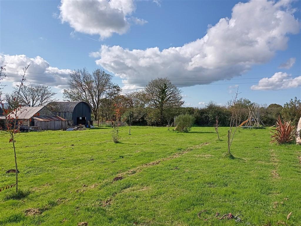 3 Bedroom Smallholding for Sale in Tanygroes, Cardigan, SA43 2HZ