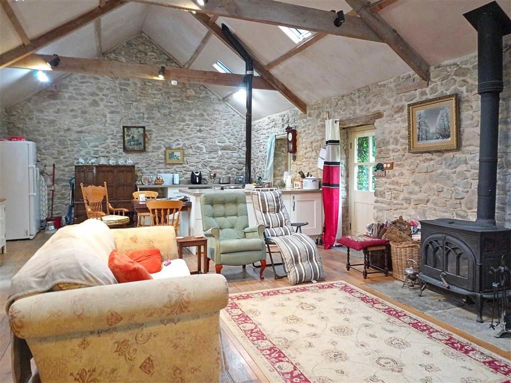 7 Bedroom Smallholding for Sale in Abergorlech, Carmarthen, SA32 7TB