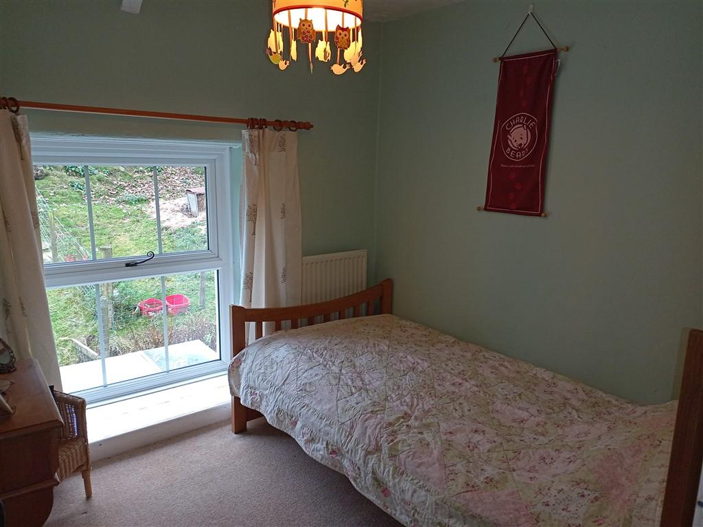 7 Bedroom Smallholding for Sale in Abergorlech, Carmarthen, SA32 7TB