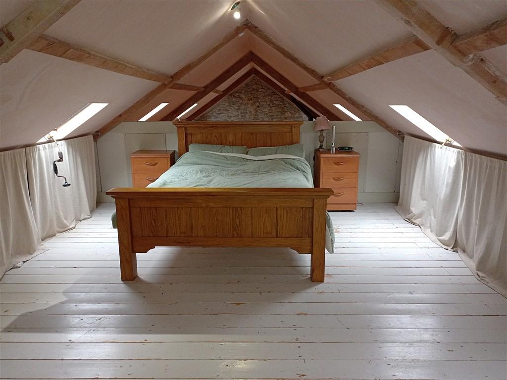 7 Bedroom Smallholding for Sale in Abergorlech, Carmarthen, SA32 7TB