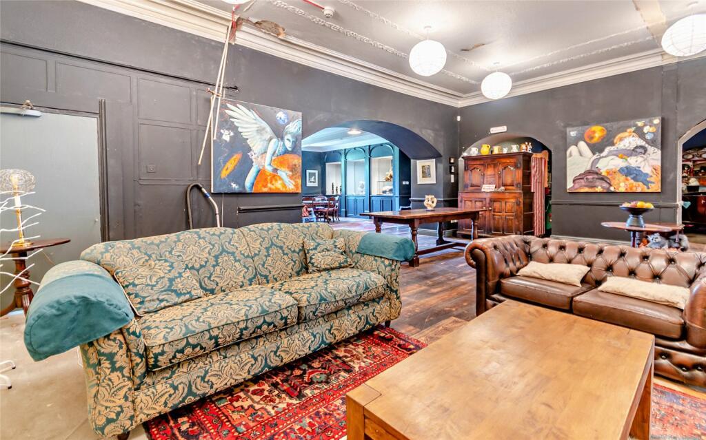 8 Bedroom Manor House Conversion for Sale in Cardigan, SA43 2QA