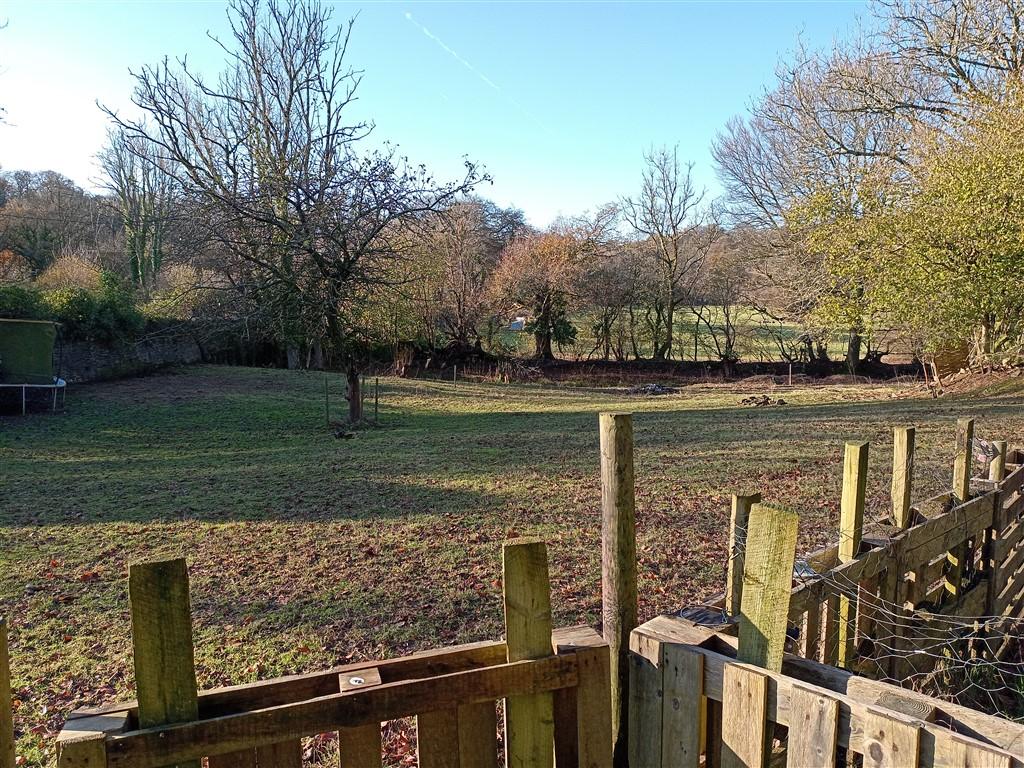 4 Bedroom Detached House for Sale in Llangeler, Llandysul, SA44 5EY