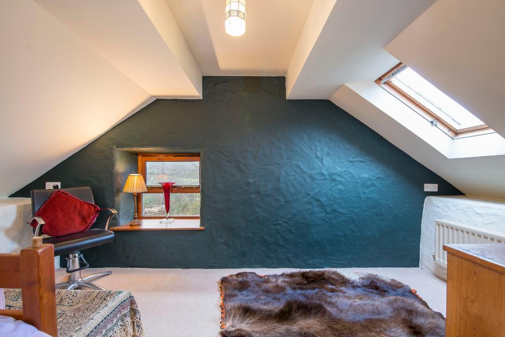 4 Bedroom Cottage for Sale in Rhos, Llandysul, SA44 5AH