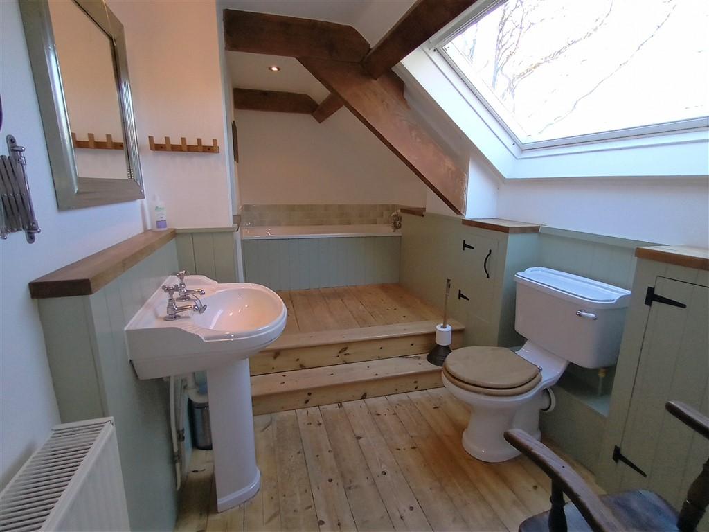 6 Bedroom Farmhouse And Cottage With Land for Sale in Near Glogue, SA36 0DZ