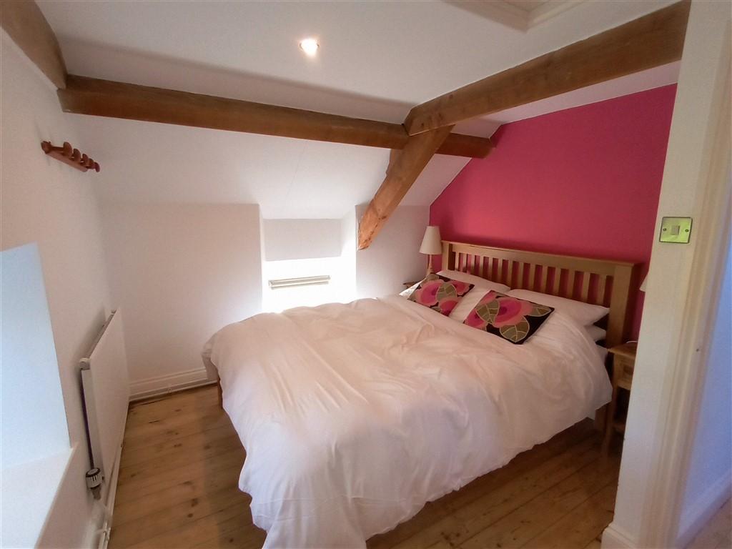 6 Bedroom Farmhouse And Cottage With Land for Sale in Near Glogue, SA36 0DZ