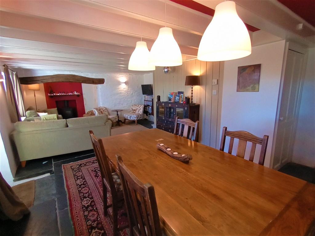 6 Bedroom Farmhouse And Cottage With Land for Sale in Near Glogue, SA36 0DZ