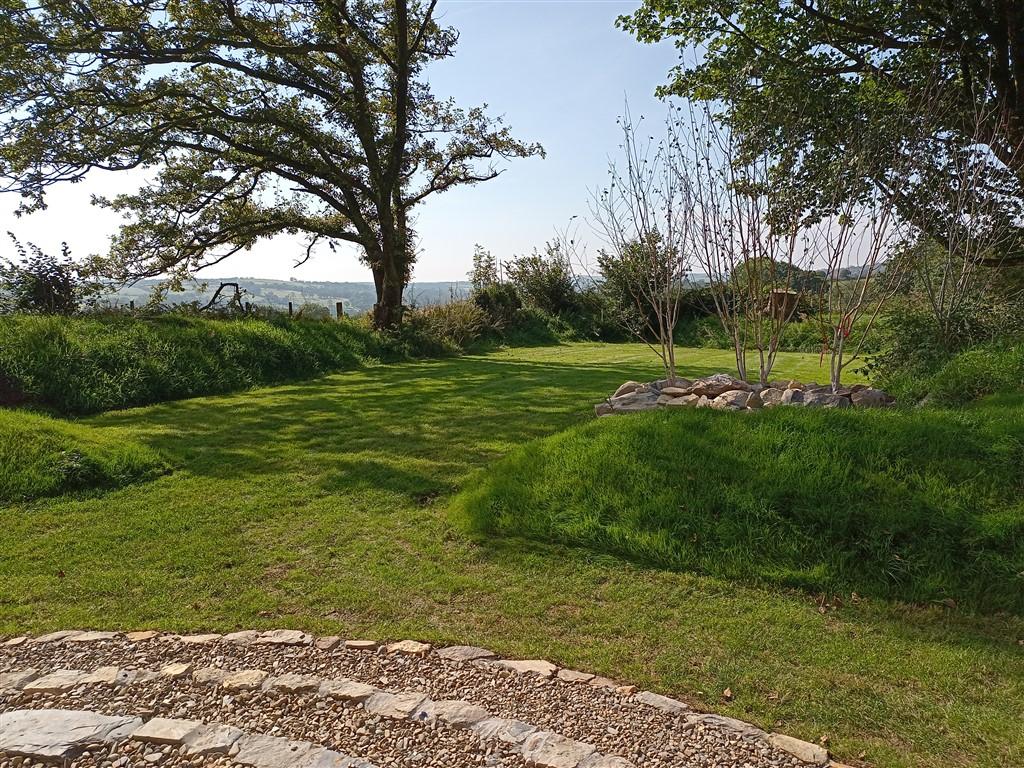 6 Bedroom Farmhouse And Cottage With Land for Sale in Near Glogue, SA36 0DZ