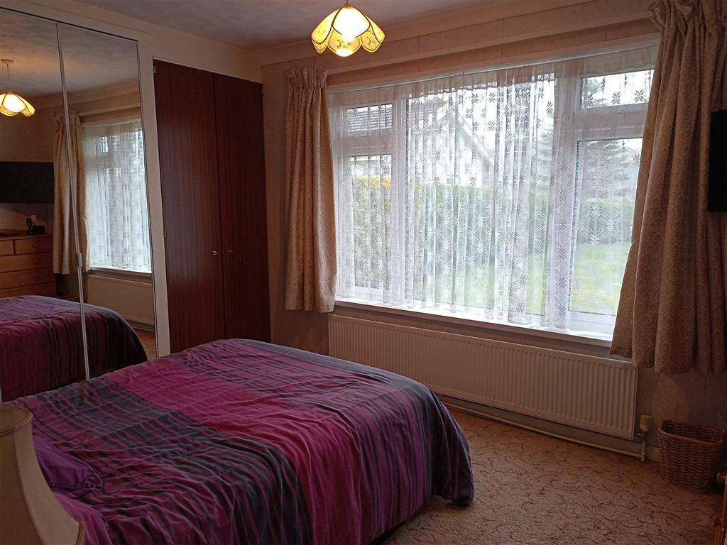 4 Bedroom Smallholding for Sale in Henllan, Llandysul, SA44 5TD