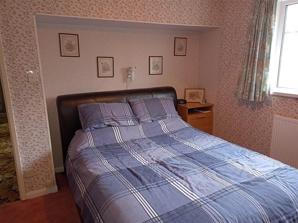 4 Bedroom Smallholding for Sale in Henllan, Llandysul, SA44 5TD