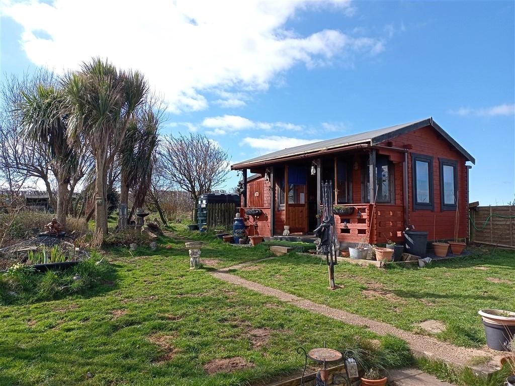 3 Bedroom Detached Bungalow for Sale in Cardigan, SA43 1SA