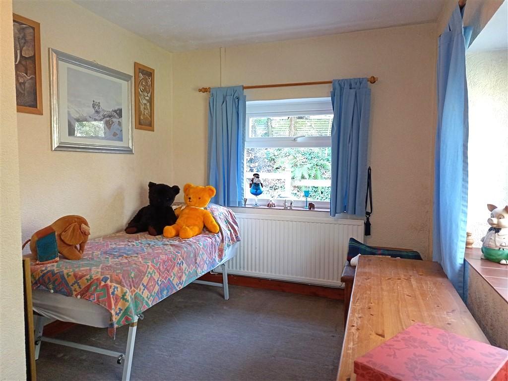 2 Bedroom Cottage for Sale in Ponthirwaun, SA43 2RE