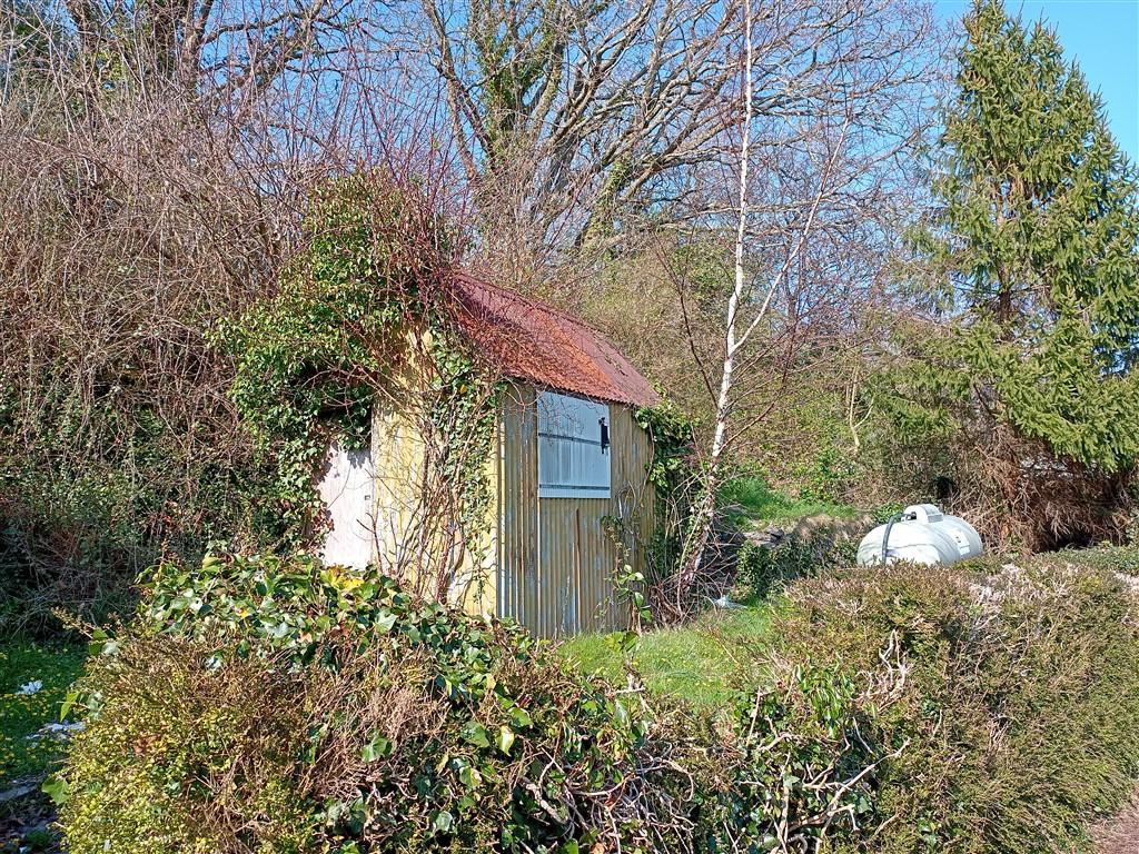 3 Bedroom Detached House for Sale in Cardigan, SA43 2PE