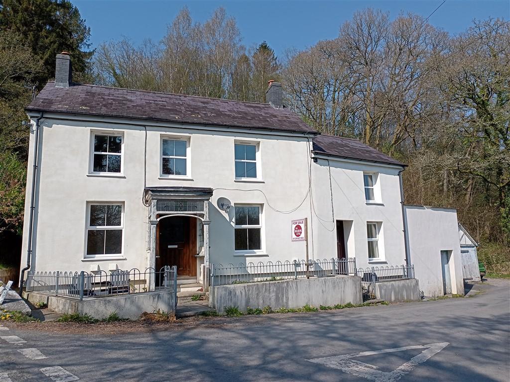 5 Bedroom Two Cottages With Land for Sale in Llandysul, SA44 4PA