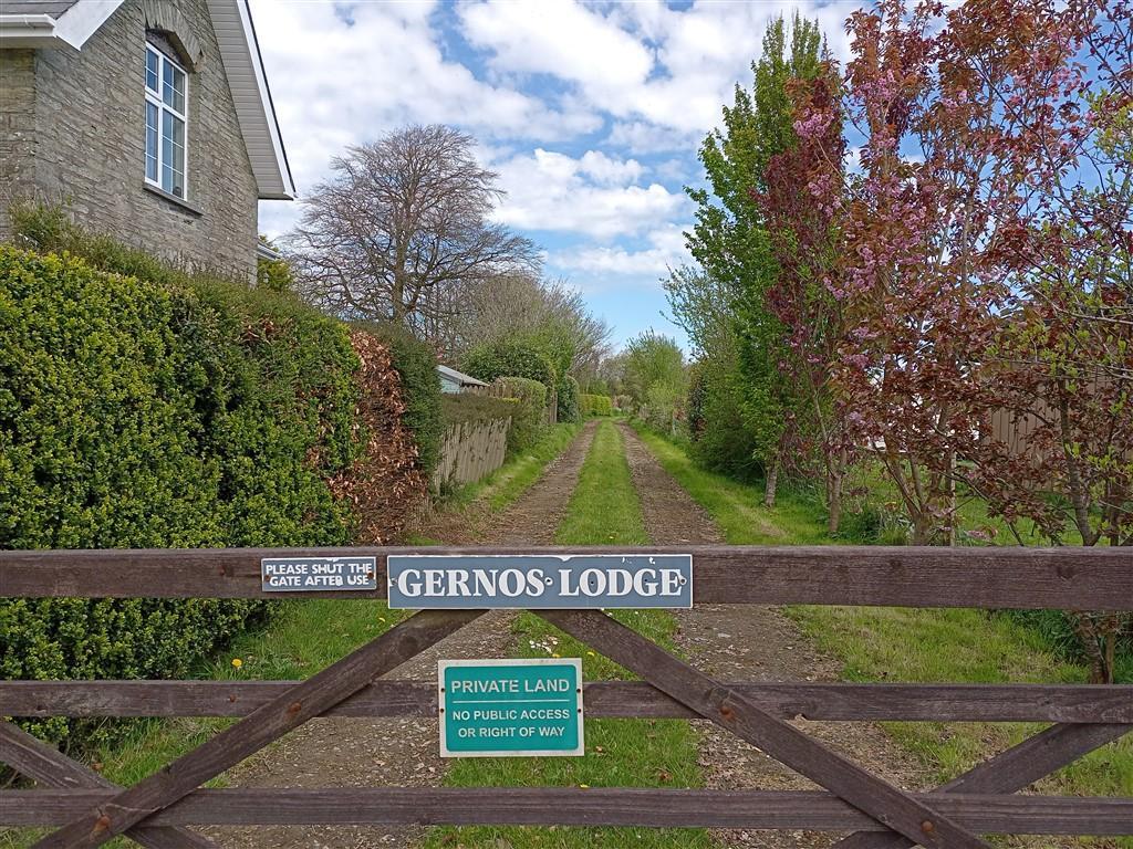 3 Bedroom Detached House for Sale in Llandysul, SA44 5LN