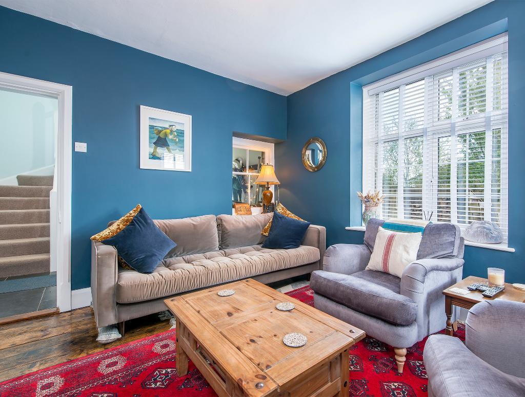 3 Bedroom Detached House for Sale in Llandysul, SA44 5LN