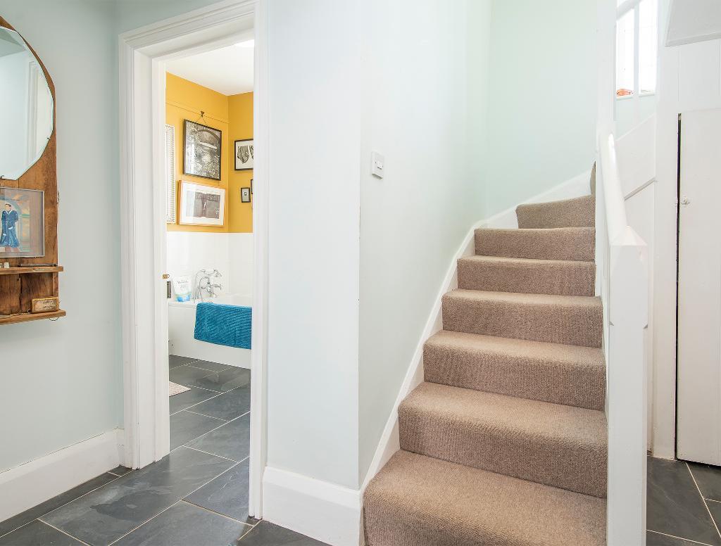 3 Bedroom Detached House for Sale in Llandysul, SA44 5LN