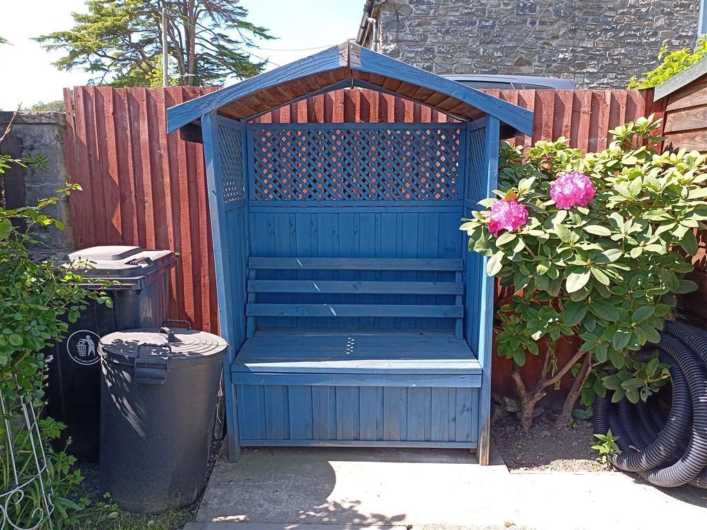 2 Bedroom Detached Bungalow for Sale in Ystrad Aeron, Lampeter, SA48 8AE
