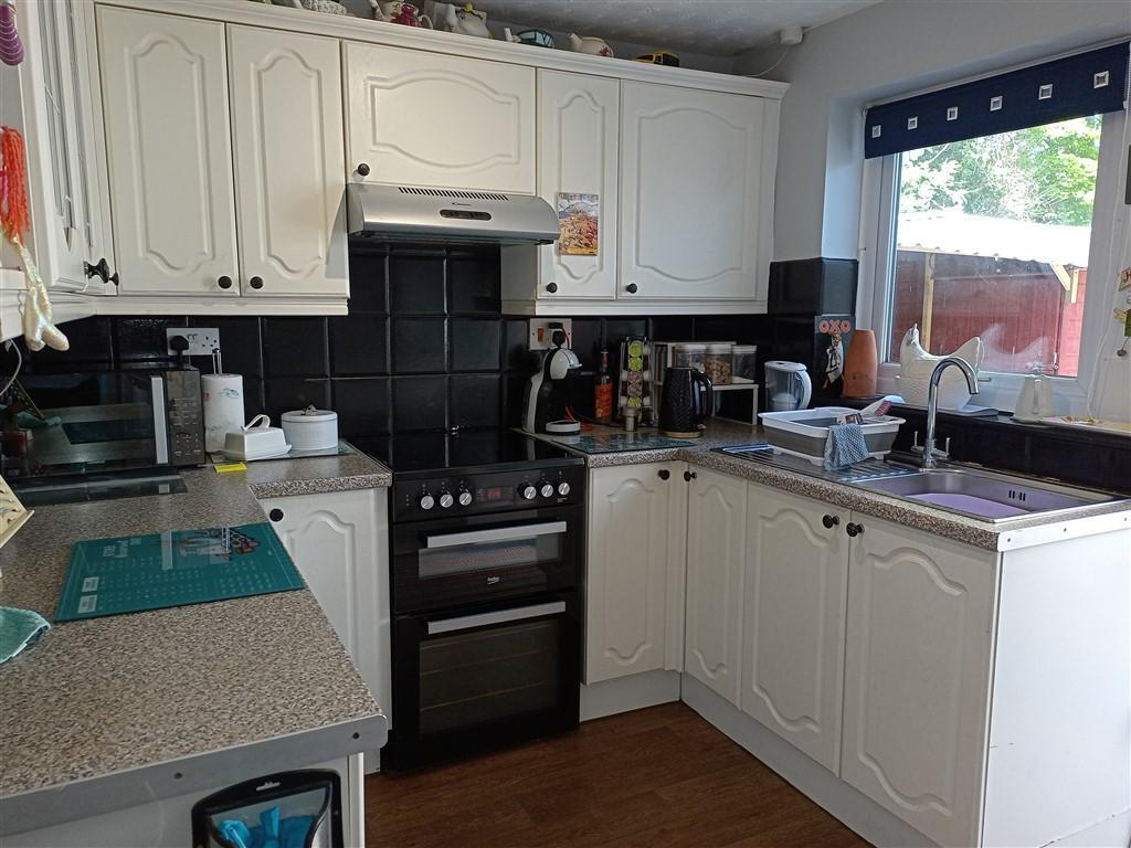 2 Bedroom Detached Bungalow for Sale in Ystrad Aeron, Lampeter, SA48 8AE