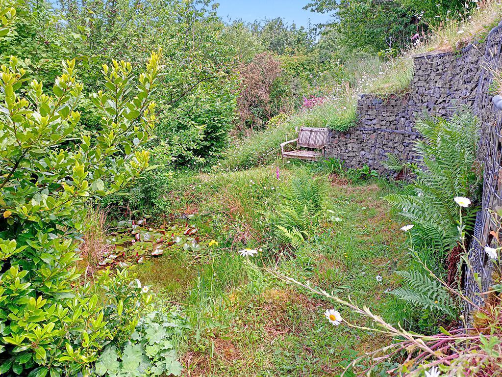 3 Bedroom Detached Bungalow With Land for Sale in Drefach Felindre, SA44 5XJ
