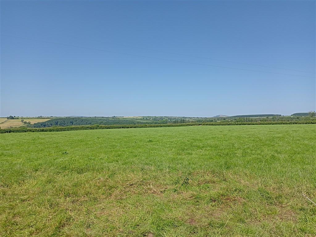 3 Bedroom Detached House for Sale in Trelech, SA33 6SA