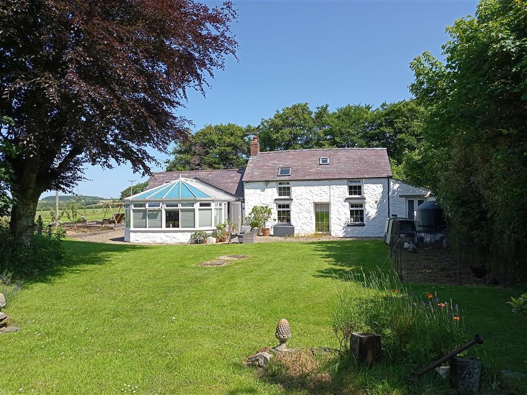 3 Bedroom Detached House for Sale in Trelech, SA33 6SA