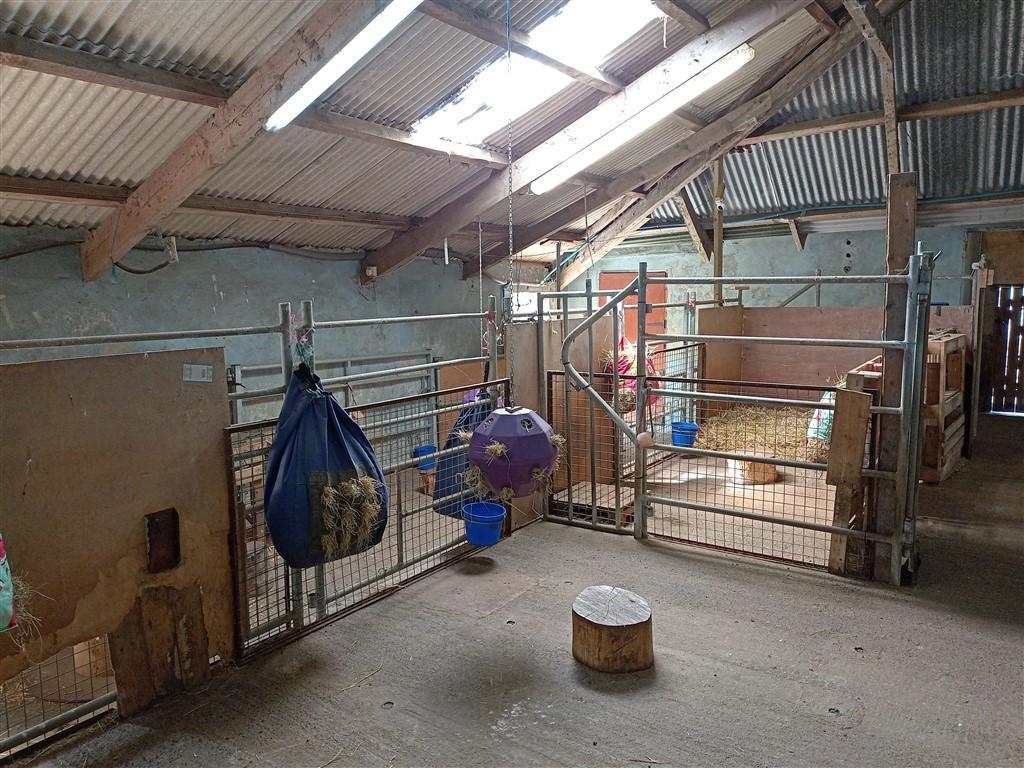 5 Bedroom Equestrian Property for Sale in Rhos, Llandysul, SA44 5EE