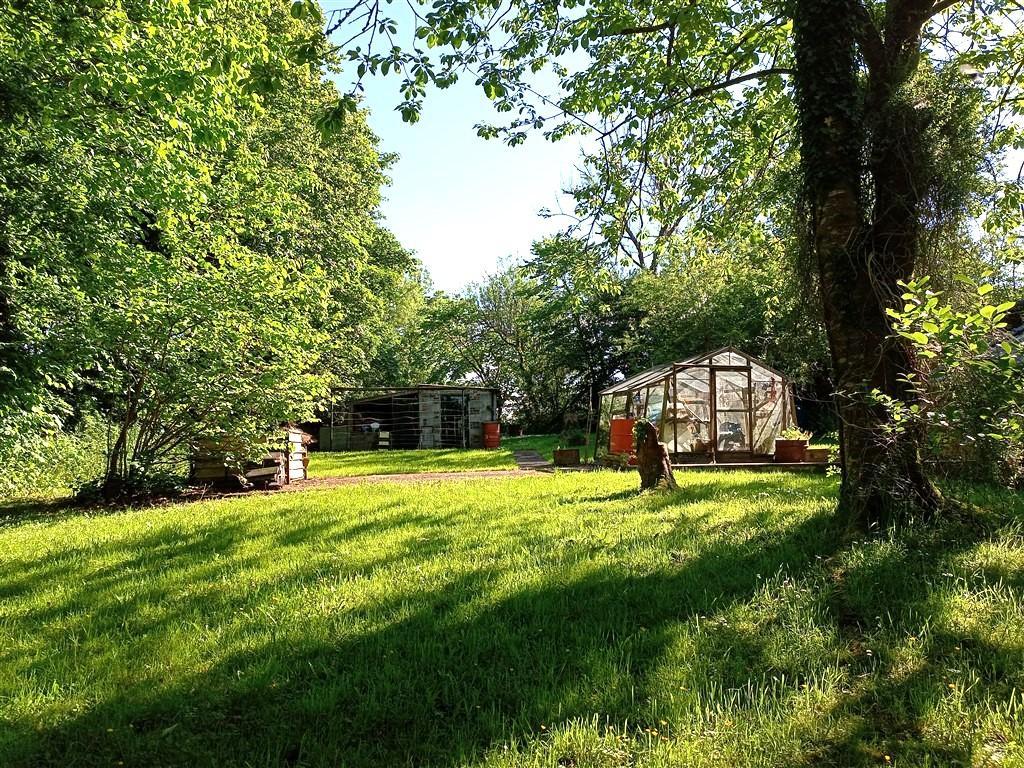 2 Bedroom Cottage for Sale in Ponthirwaun, SA43 2RE