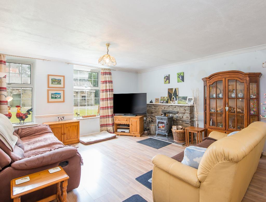5 Bedroom Equestrian Property for Sale in Rhos, Llandysul, SA44 5EE