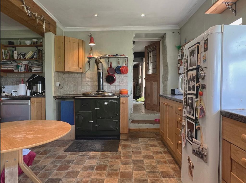 3 Bedroom Detached House With Land for Sale in Llanelli, SA15 5LP