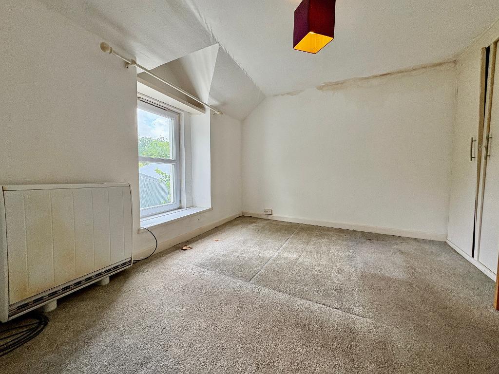 2 Bedroom Terraced for Sale in Newcastle Emlyn, SA38 9EA