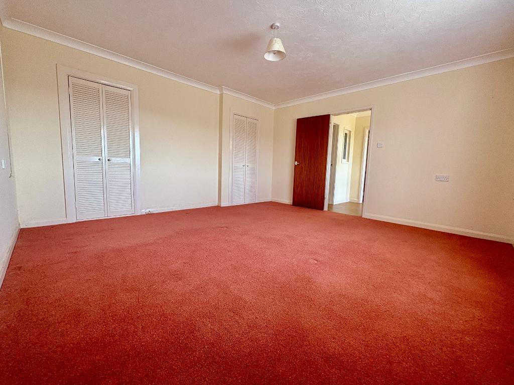4 Bedroom Detached House for Sale in Newcastle Emlyn, SA38 9HB